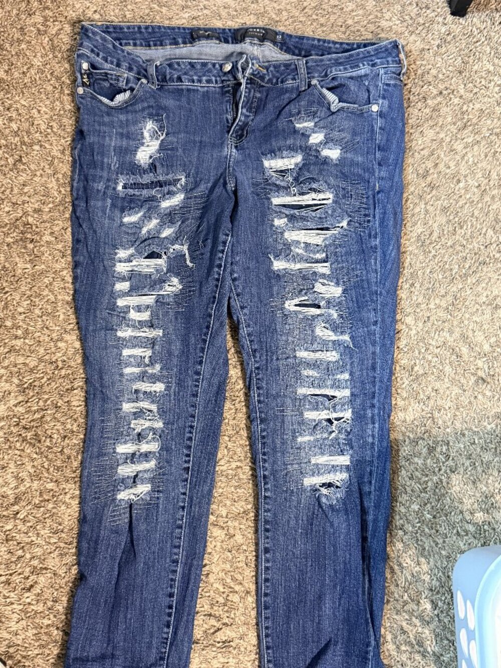Boyfriend Jean - Distressed Medium Wash Size 22